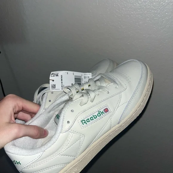 Reebok Women's Club C 85 Vintage Sneaker - Picture 4 of 8